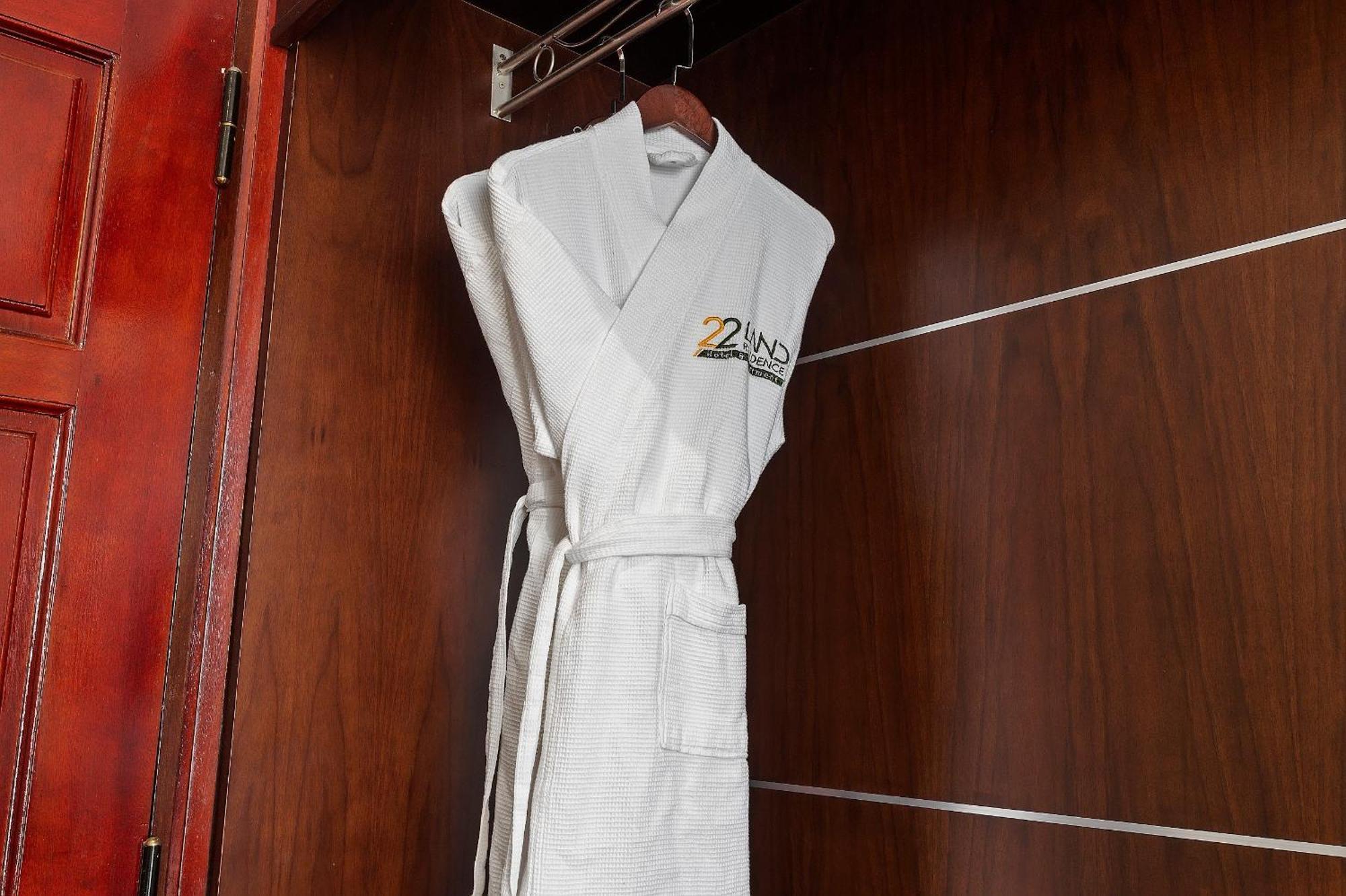 Sunny 22Land Residence Hotel 2 Hanoi Kamer foto